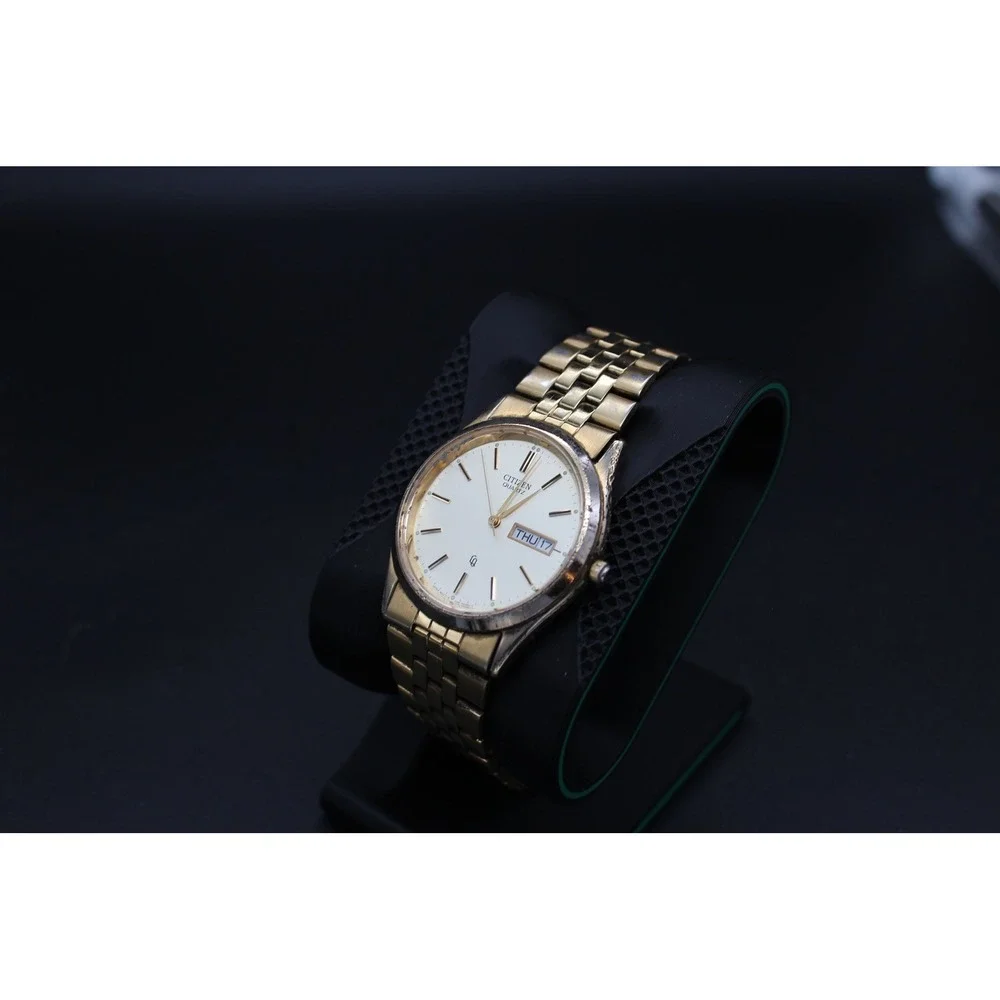 Vintage Citizen Quartz Day Date 36mm Gold Tone New Crystal Runs Japan